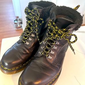Doc Martens boots-Insulated!